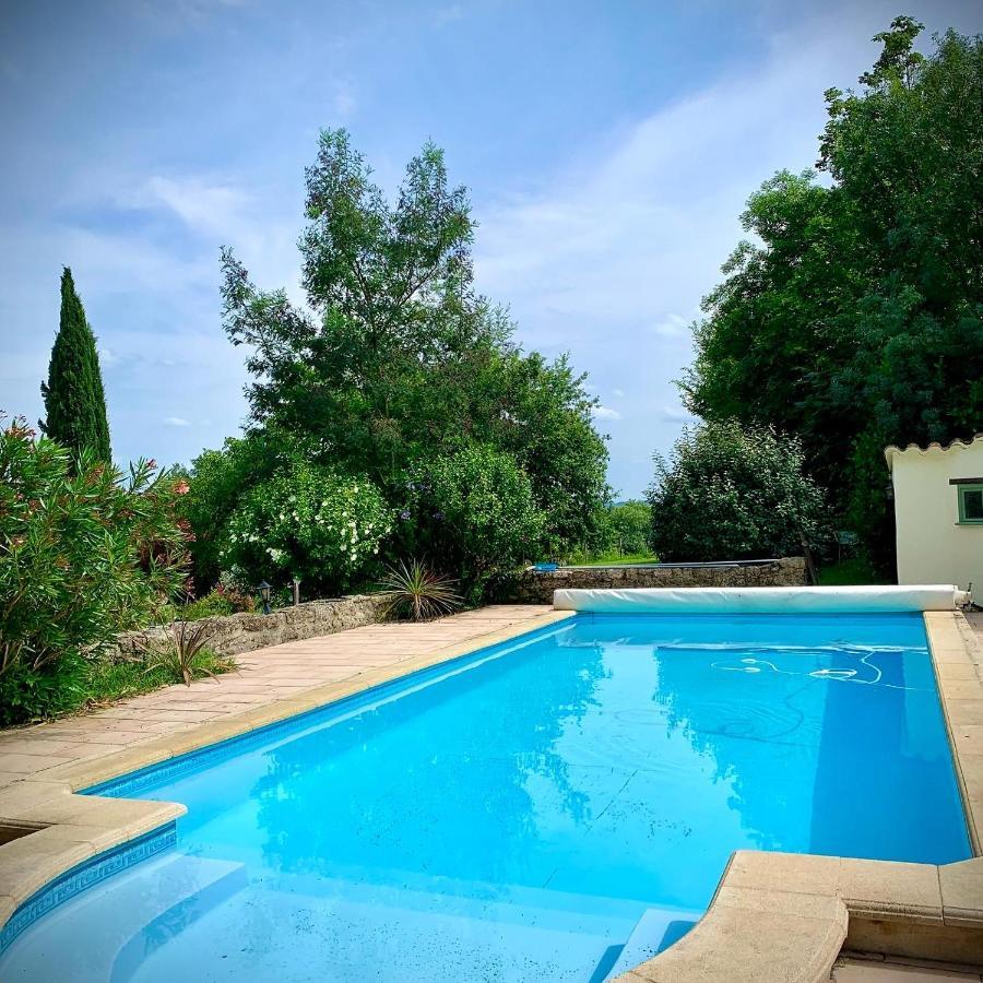 Gîte la canopée à Duras - Piscine Exterior foto
